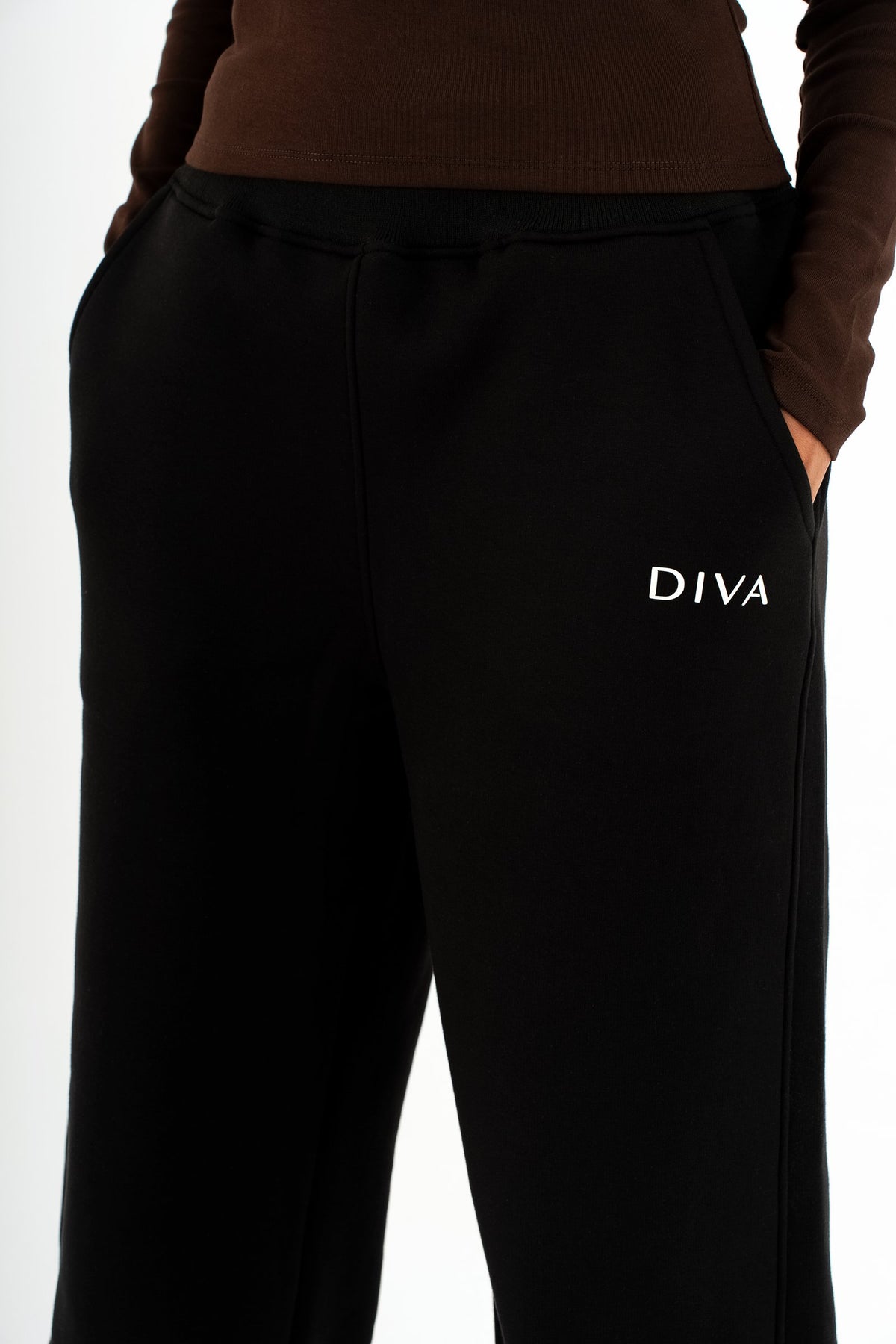 DIVA Wide-Leg Sweatpants – Black