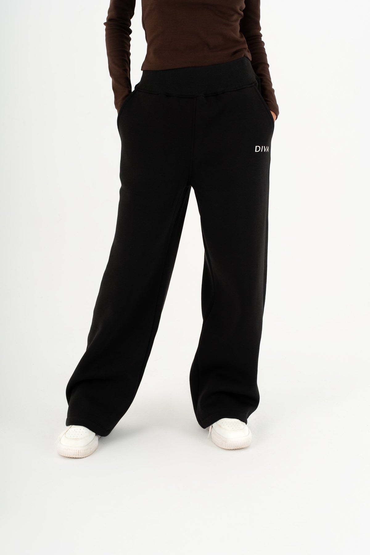 DIVA Wide-Leg Sweatpants – Black
